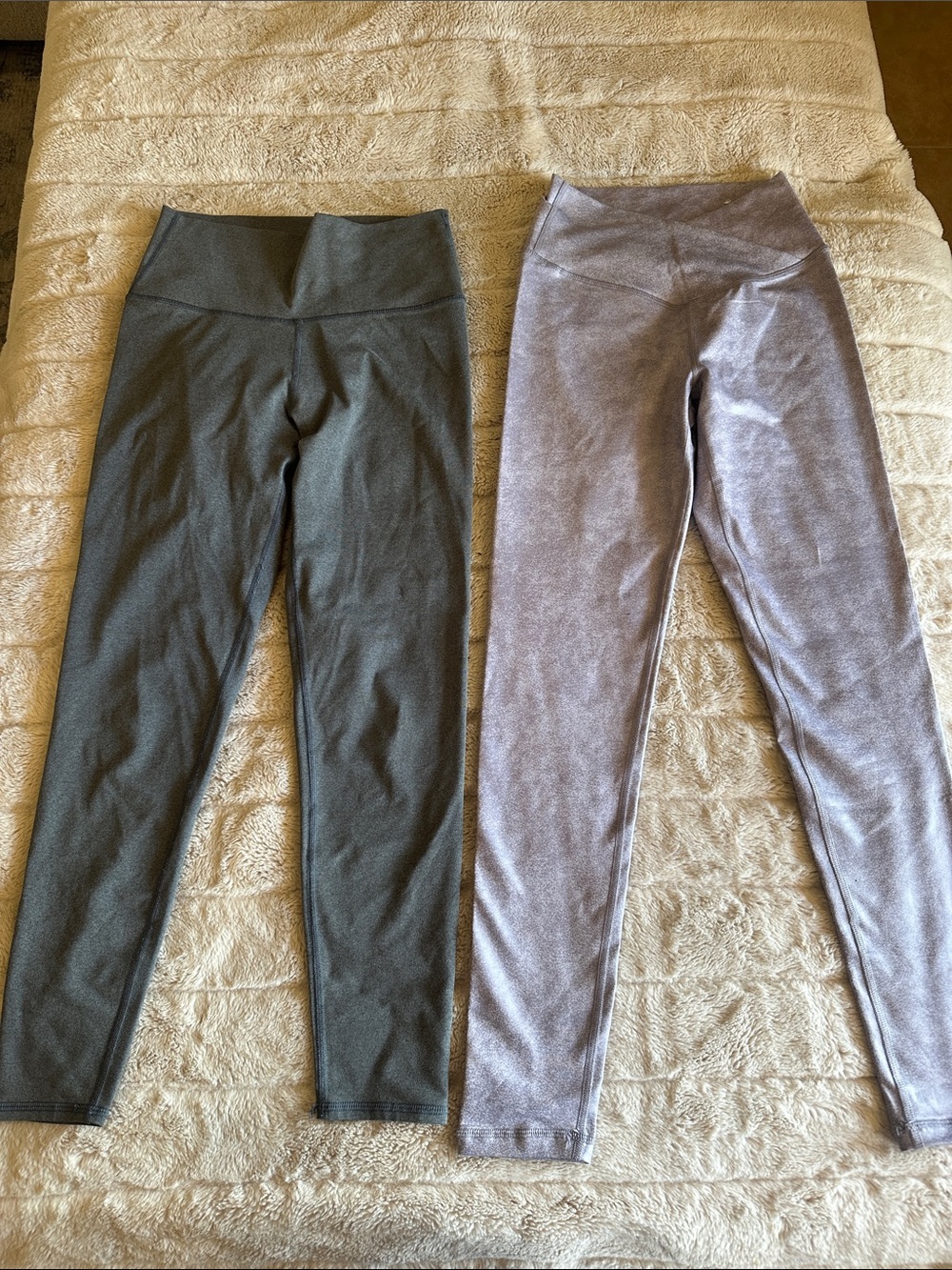aerie High-Waist Leggings in Charcoal and Lavender